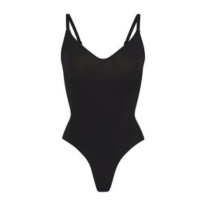 Skims seamless sculpt thong bodysuit